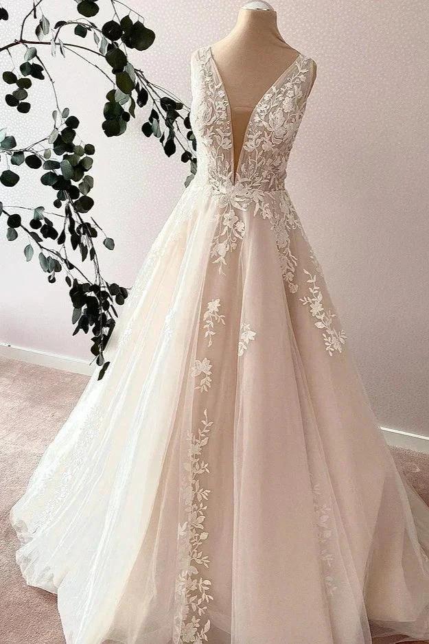 Elegant Long Sweetheart A-Line Tulle Appliques Lace Wedding Dress (ZD15227)