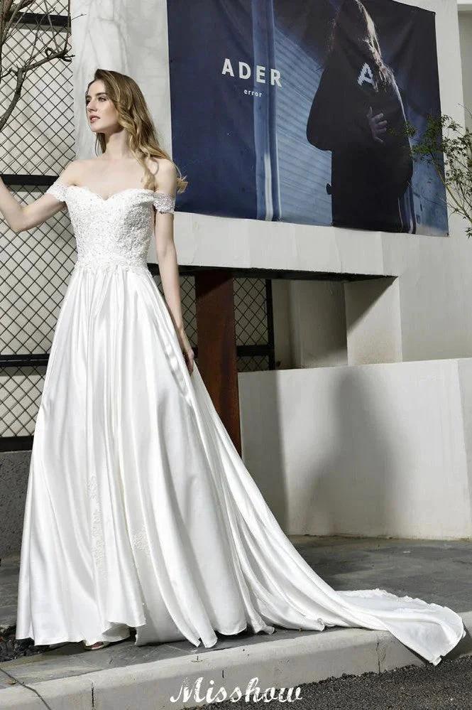Elegant Off Shoulder Satin Floor Length Bridal Gown Sweetheart Floral Lace Aline Wedding Dress (ZD13962)