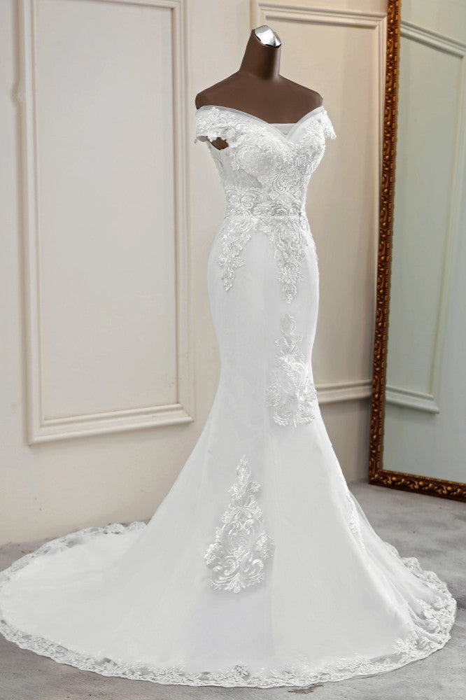Elegant Off-the-Shoulder Sleeveless White Mermaid Wedding Dresses with Beadings (ZD17424)