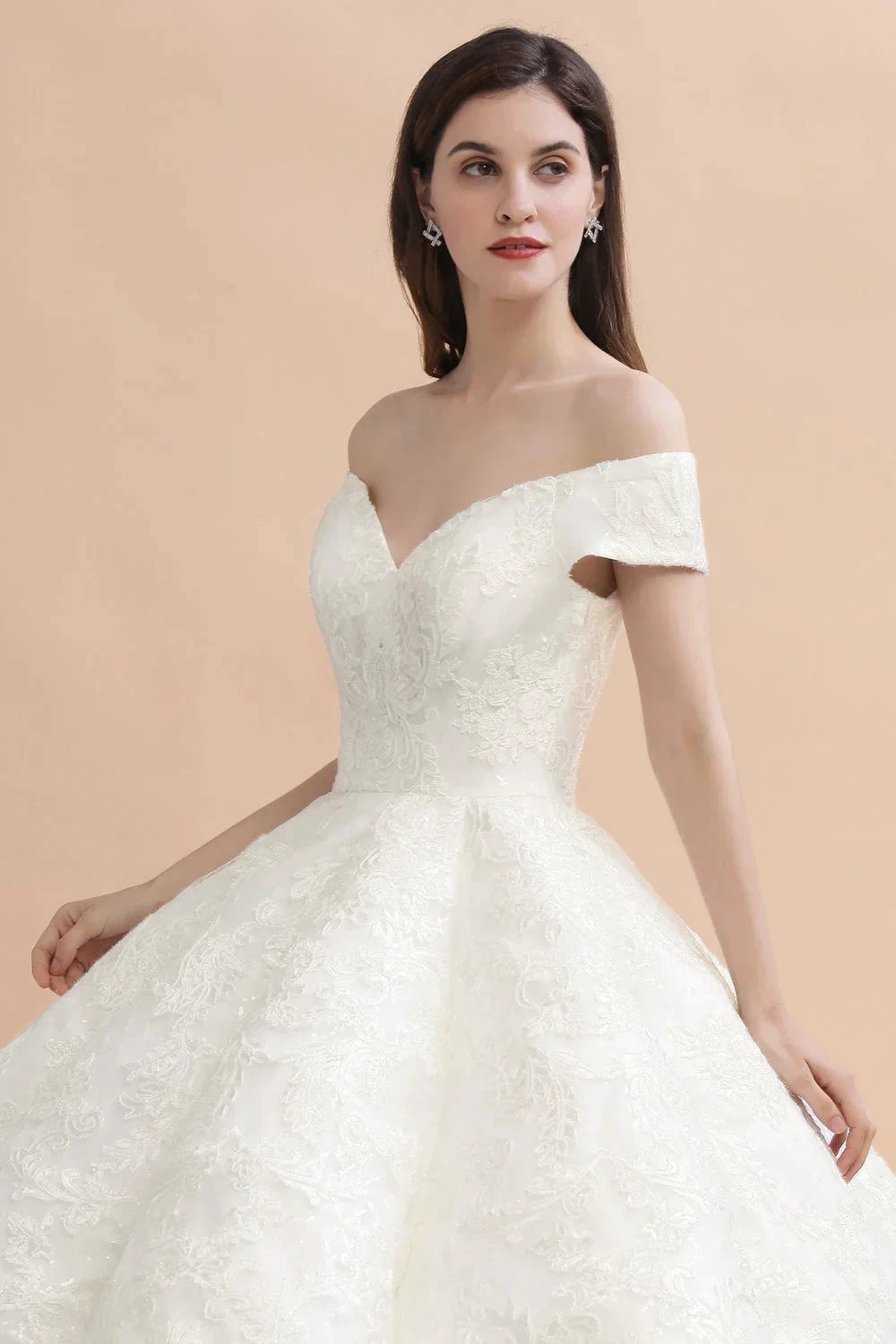 Elegant Off-the-Shoulder White Lace Appliques Bridal Gowns Wedding Dress (ZD14771)