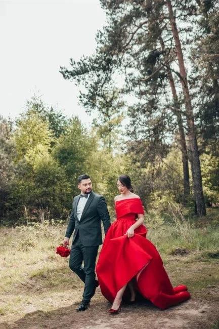 Elegant Red A-Line One Shoulder Satin Sleeveless Wedding Dresses (ZD14919)