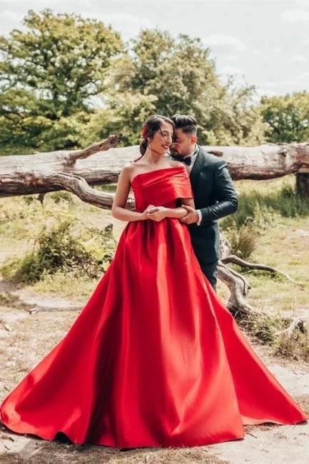 Elegant Red A-Line One Shoulder Satin Sleeveless Wedding Dresses (ZD14919)