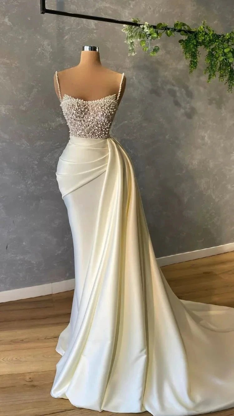 Elegant White Sequined Sleeveless Mermaid Wedding Dresses With Pearl (ZD16398) - View 2 | VelvetHem