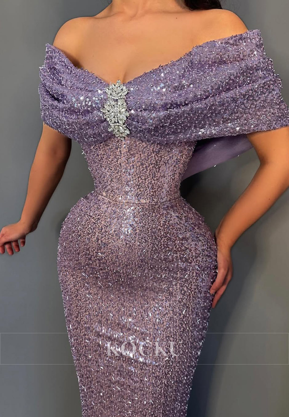 Stunning Off-Shoulder Sheath Evening Gowns Long Sequin Party Dress with Beads