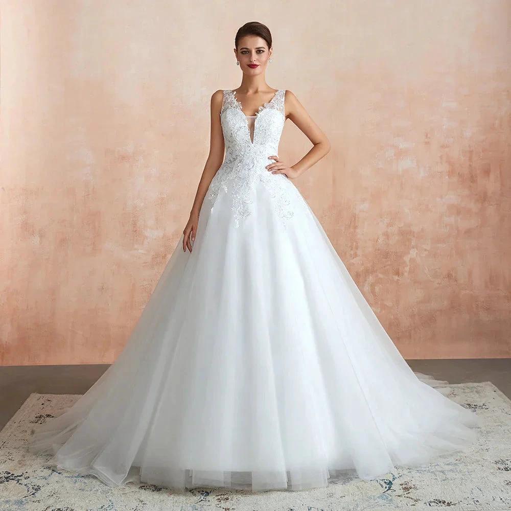 Exquisite Long A-line Appliques Lace Tulle Wedding Dress (ZD14401)