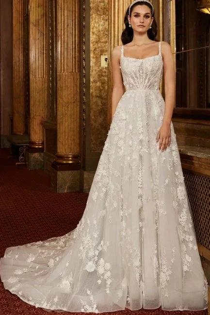Exquisite Spaghetti Strap Sleeveless A-Line Lace Wedding Dresses with Pattern (ZD14672)