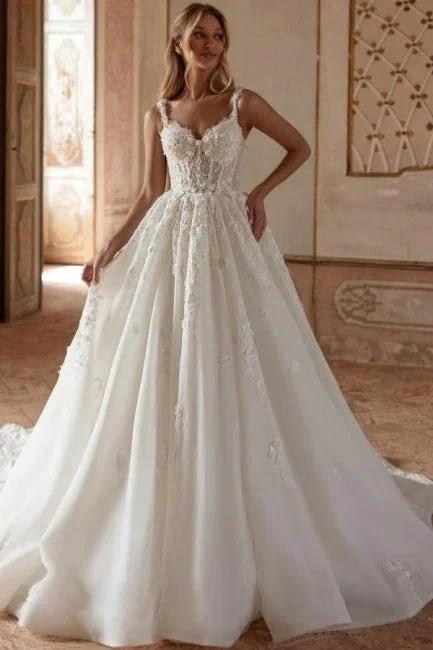 Extravagant Long Ivory A-line Princess Spaghetti Straps Lace Tulle Wedding Dress (ZD16665)