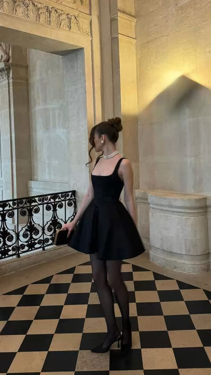 Sexy Straps Black A-Line Short Homecoming Dress Birthday Outfit - FashionDia