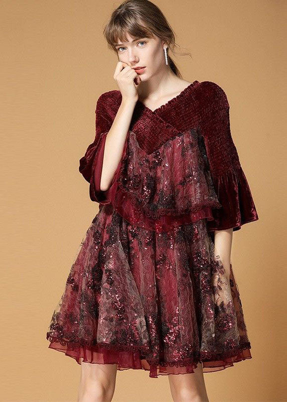 Classic Vintage Dress with a Flattering Fit