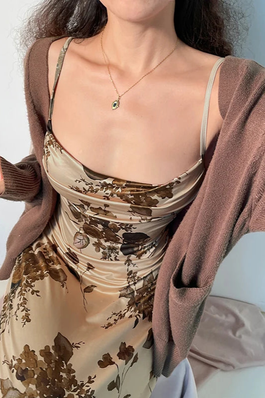 Elegant Retro Sleeveless Floral Dress - View 4 | FashionDia