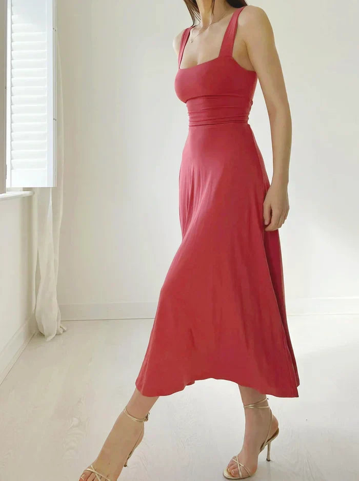 Mónica Statement Summer Dress with a Square Neckline Chic Silhouette Collection