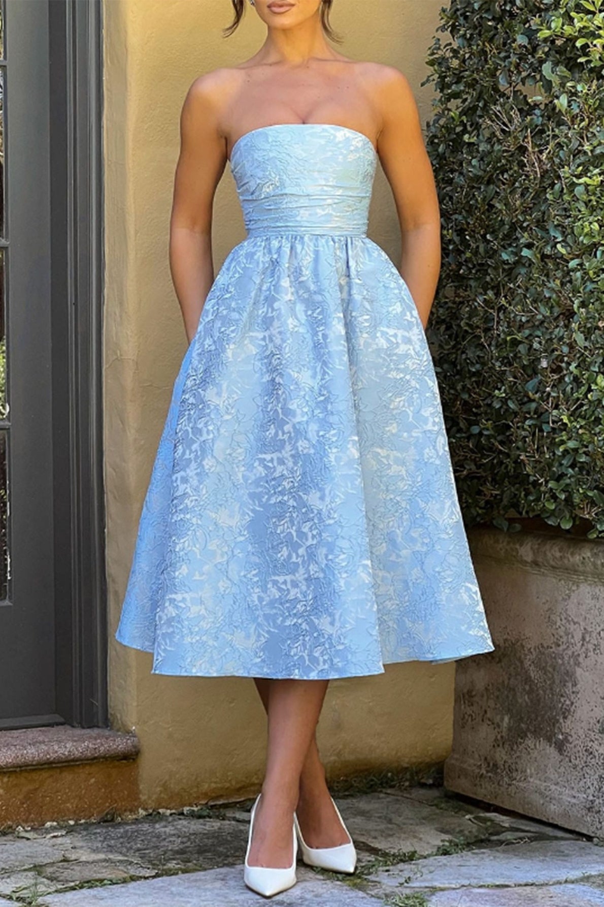 Strapless Elegant Party Dress with Premium Everyday Styling