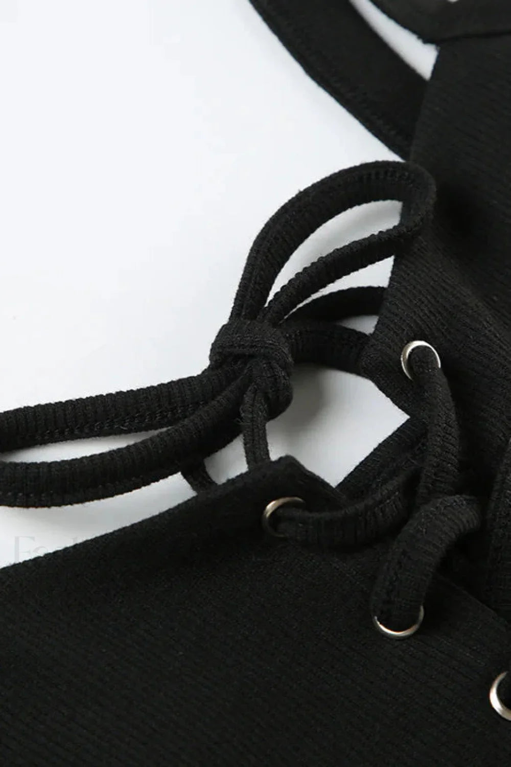 Relaxed Dress Inspired by Contemporary Streetwear Fashion 6