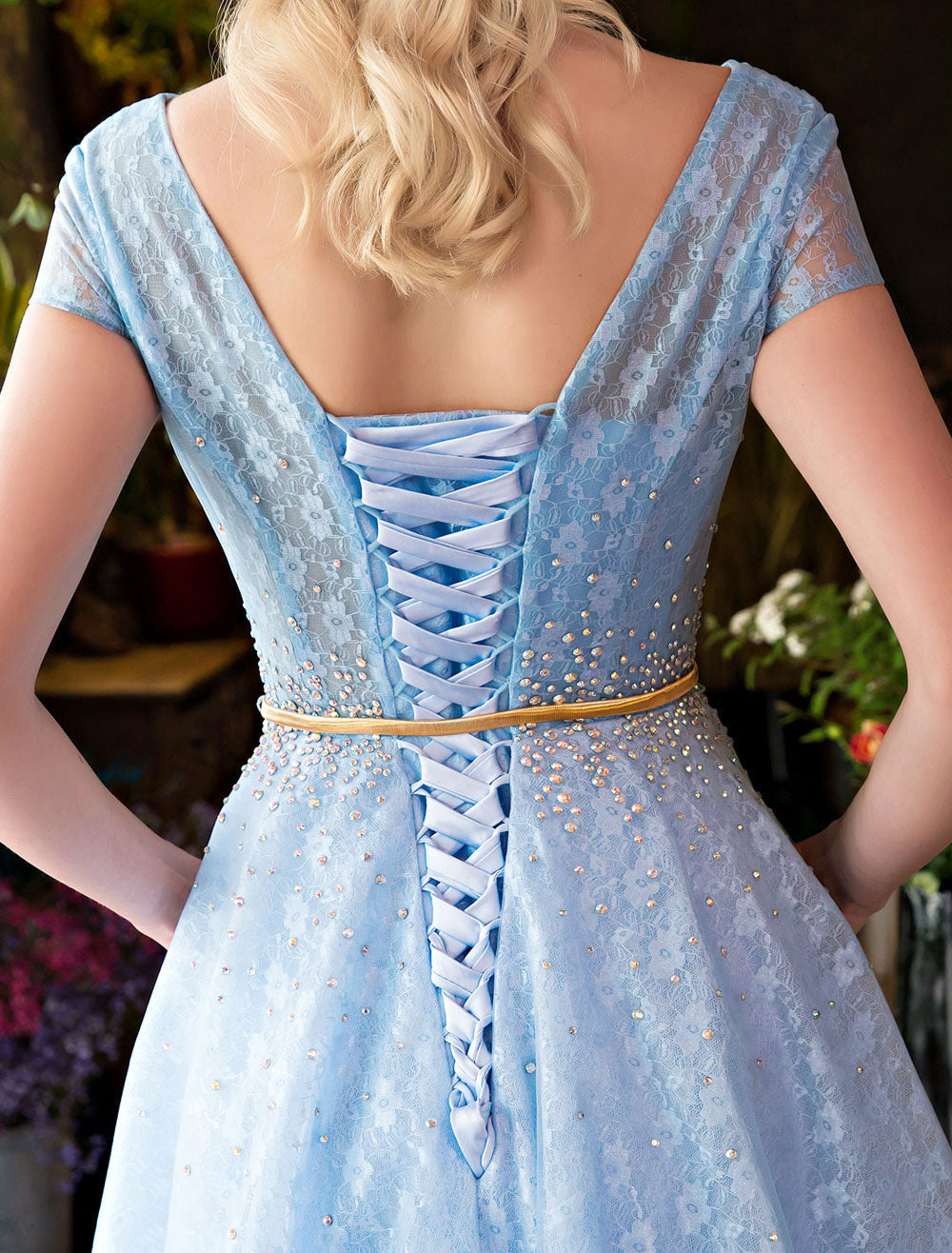Glamorous Long Evening Dresses Luxury V-Neck Rhinestones Beading Cap Sleeve Pleated Lace Tulle Baby Blue Formal Evening Dresses