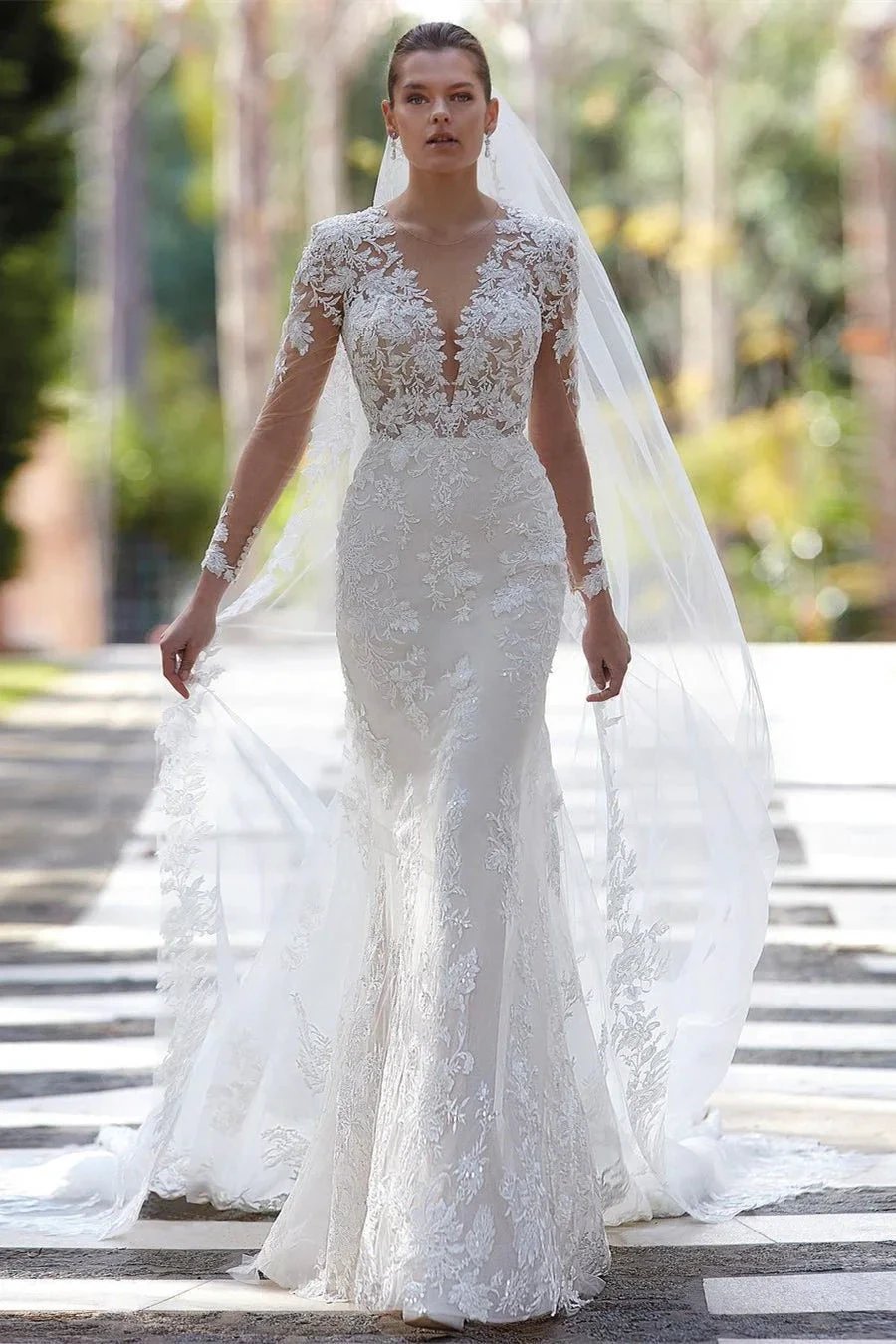 Glamorous V-neck Mermaid Appliques Long Sleeves Wedding Dress With Lace (ZD16544)