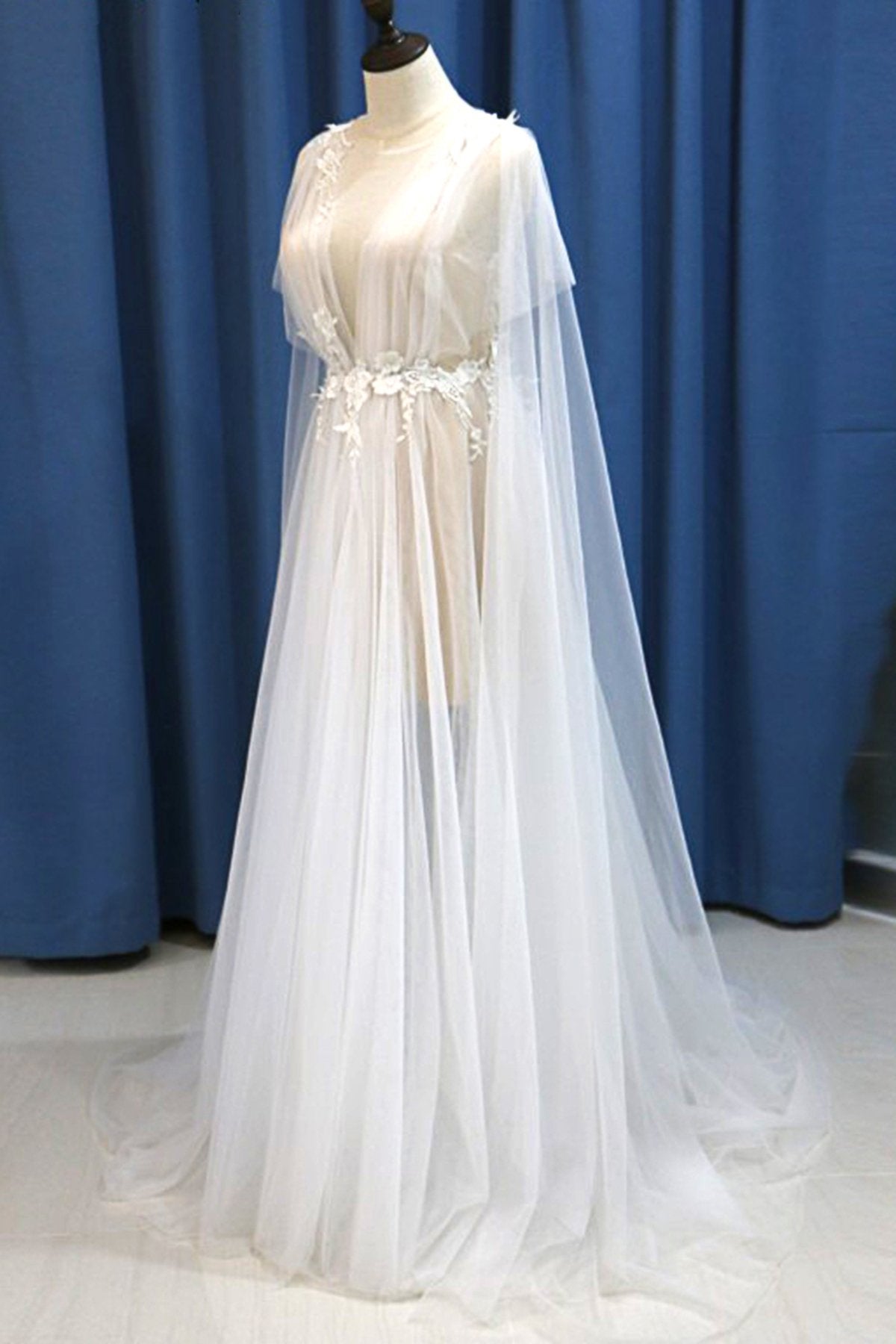 Glamorous White Tulle V-Neck Beach Wedding Dress A Line Flower Bridal Gowns On Sale (ZD17435)