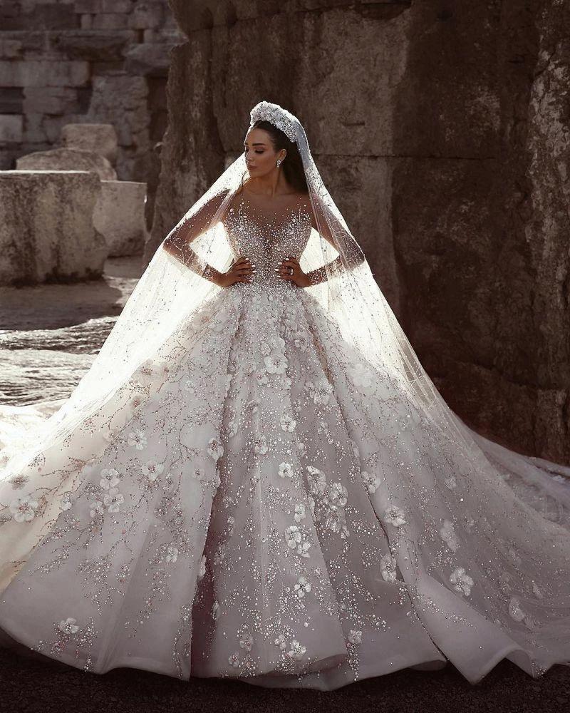Gorgeous Beading Floral Bridal Wears Sheer Neck Long Sleeves Princess Wedding Dress (ZD16605)