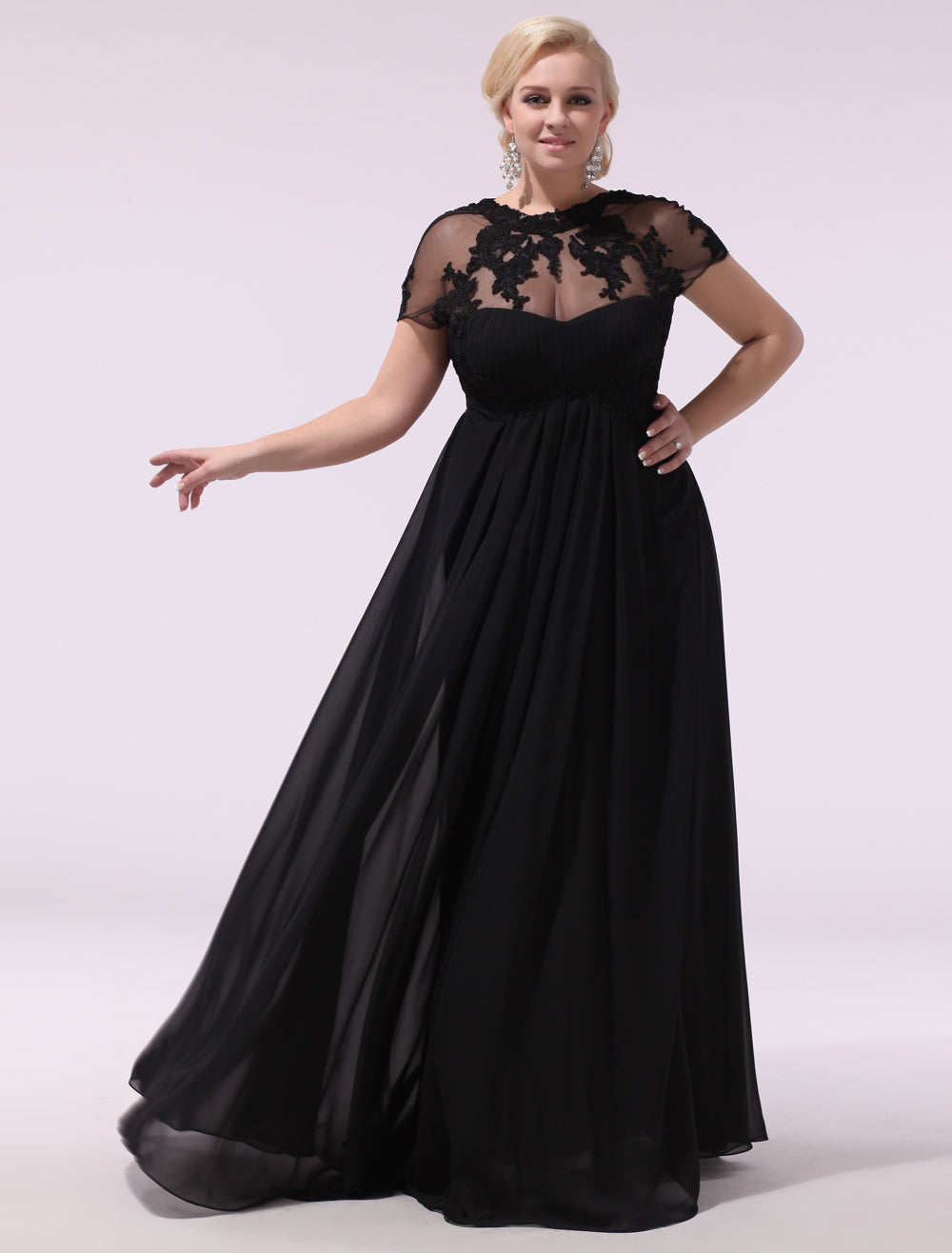 Gorgeous Black Evening Dresses Plus Size Evening Dress Chiffon Lace Applique Illusion Short Sleeves Floor-Length Wedding Guest Dress