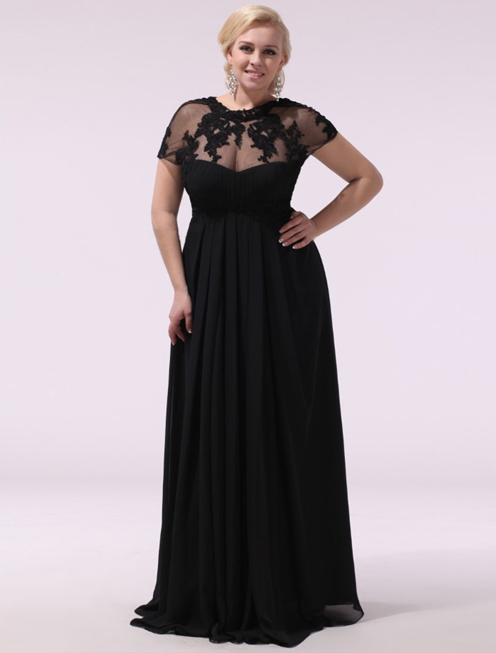 Gorgeous Black Evening Dresses Plus Size Evening Dress Chiffon Lace Applique Illusion Short Sleeves Floor-Length Wedding Guest Dress