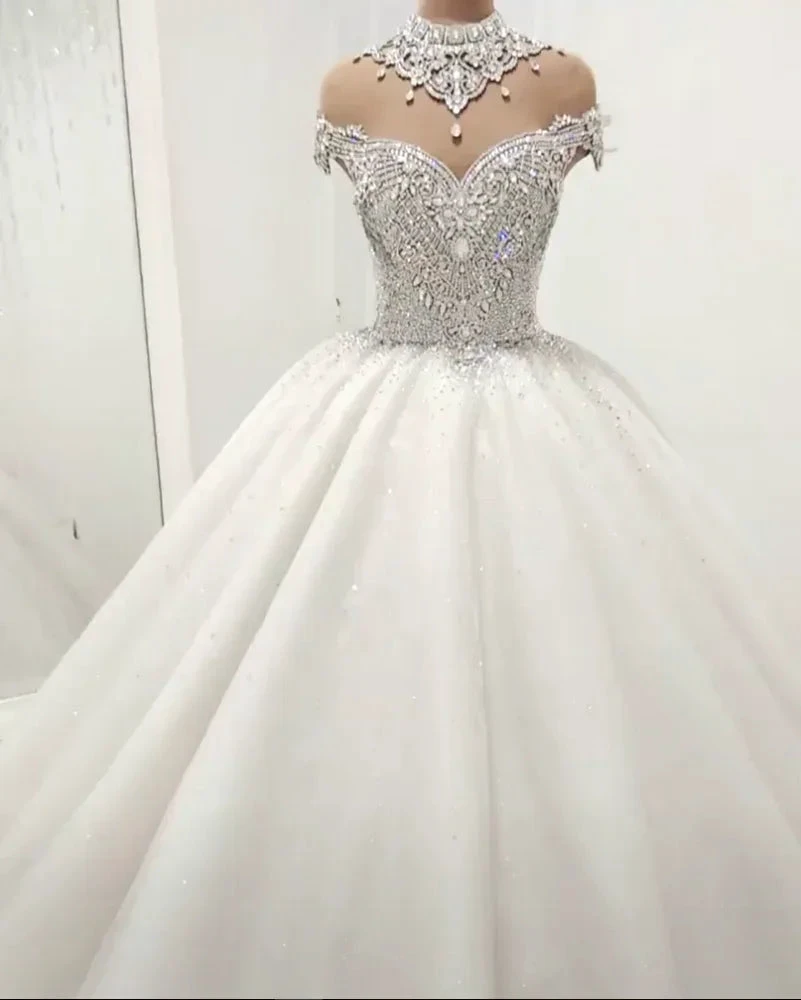 Gorgeous High Neck Crystal Beading Princess Wedding Dress (ZD13885)