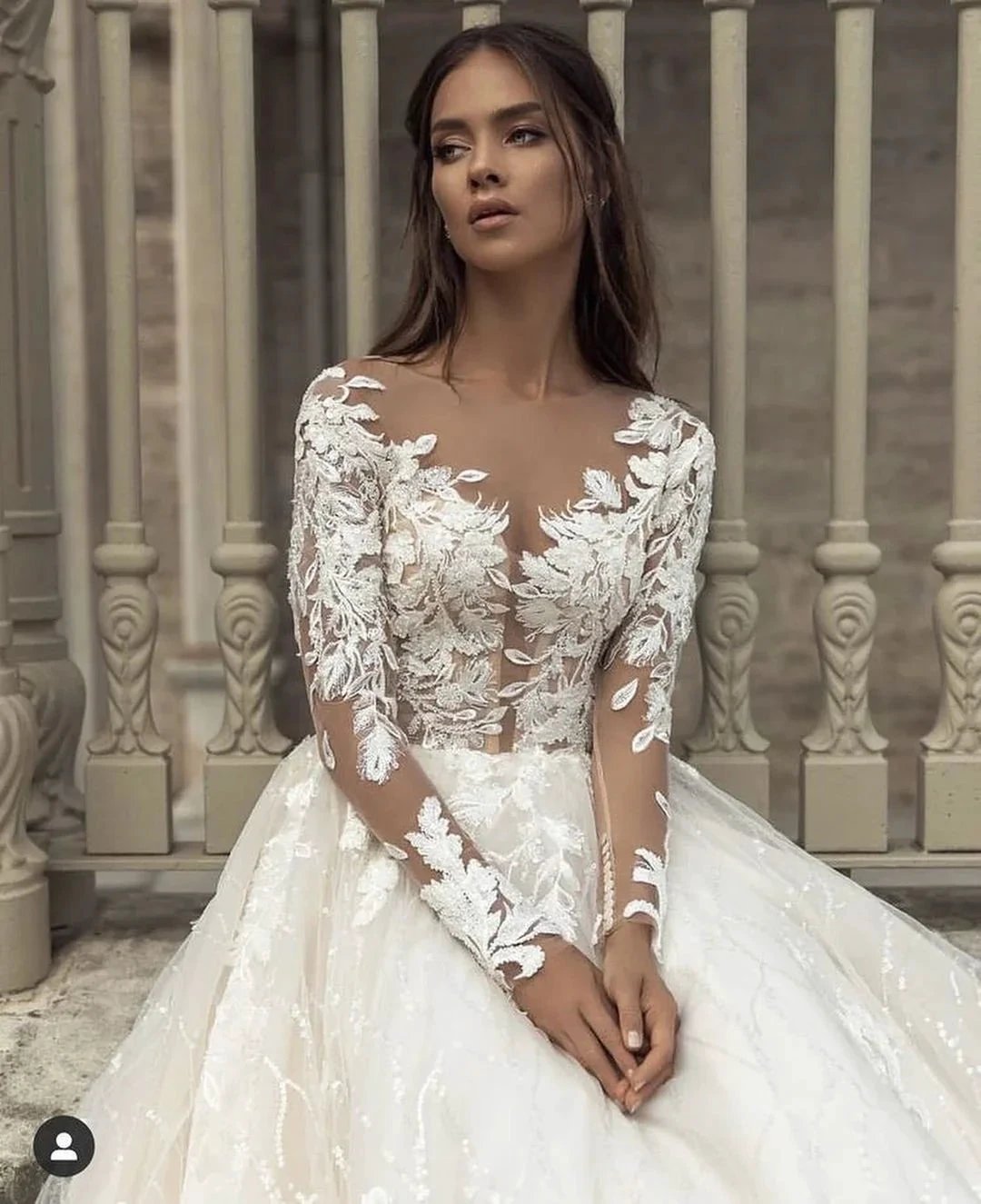 Gorgeous Long A-Line Bateau Appliques Lace Train Wedding Dress with Sleeves (ZD14308)