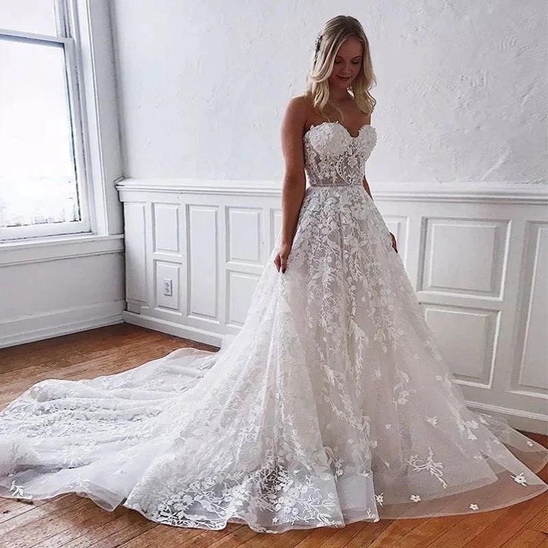 Gorgeous Long A-line Sweetheart Lace Wedding Dress (ZD15150)