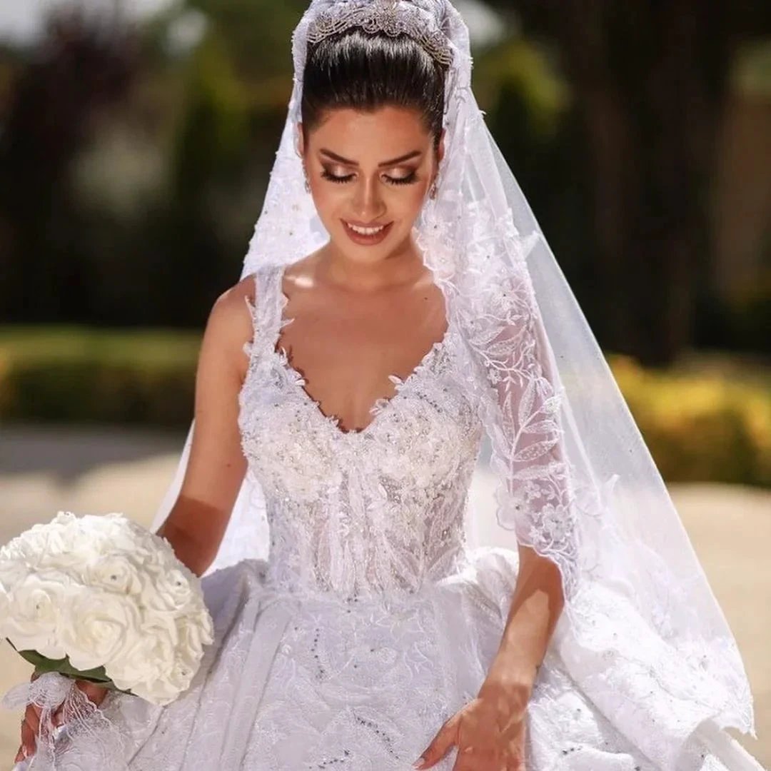 Gorgeous Long Ball Gown Off-the-shoulder Lace Wedding Dress (ZD15021)
