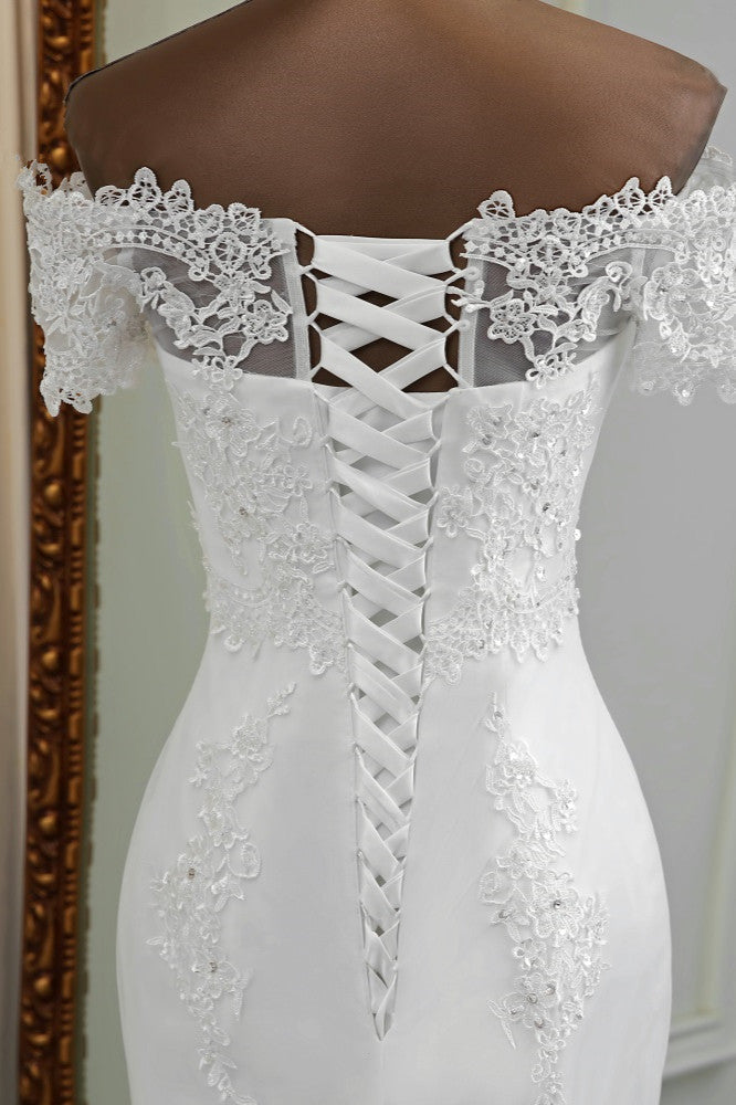 Gorgeous Off-the-Shoulder Lace Mermaid Wedding Dresses Short Sleeves Rhinestons Bridal Gowns (ZD17451)