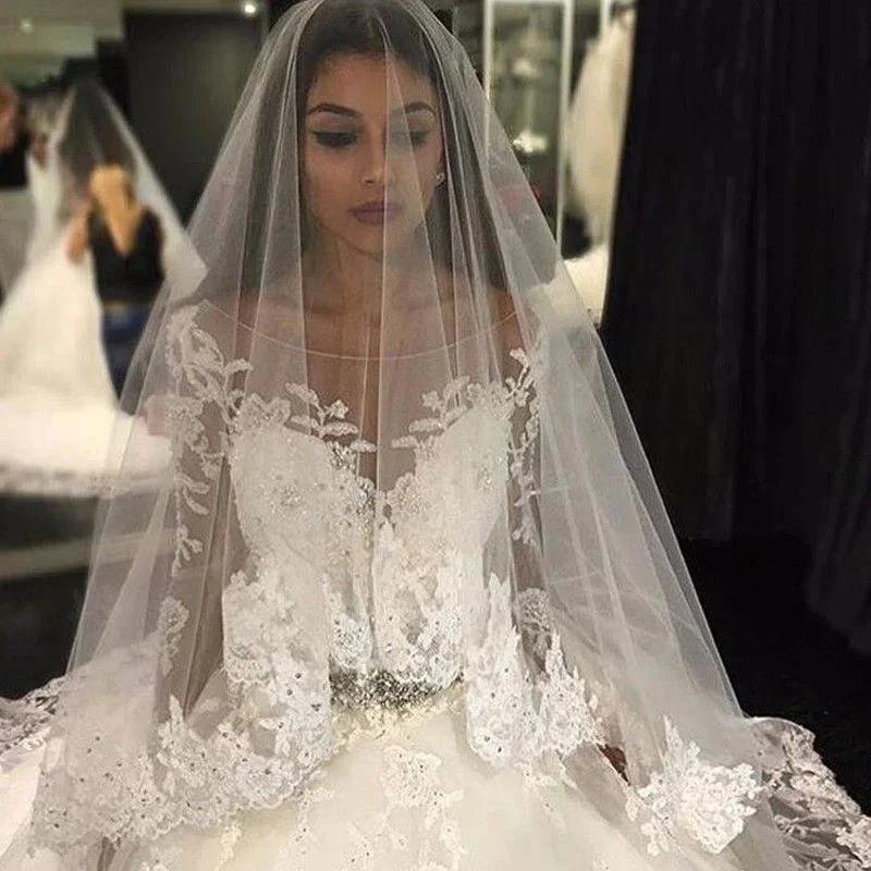 Gorgeous Tulle Appliques Scoop Long Sleeves Crystal Wedding Dress (ZD13847)