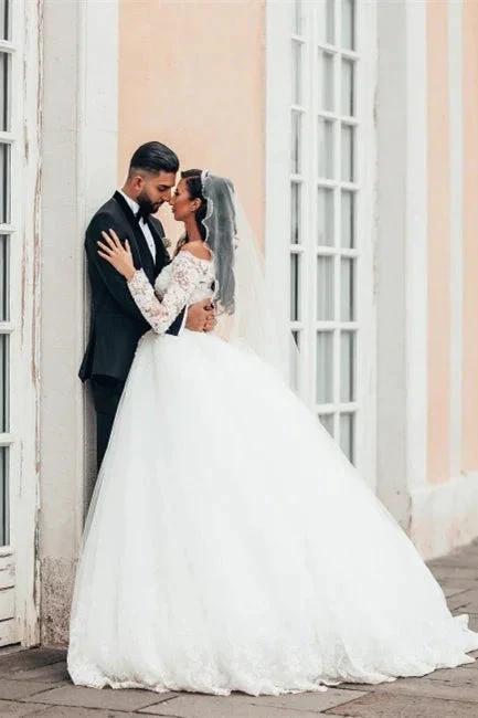 Gorgeous White Long Sleeves Lace Ball Gown Aline Floral Tulle Wedding Dresses (ZD13897)
