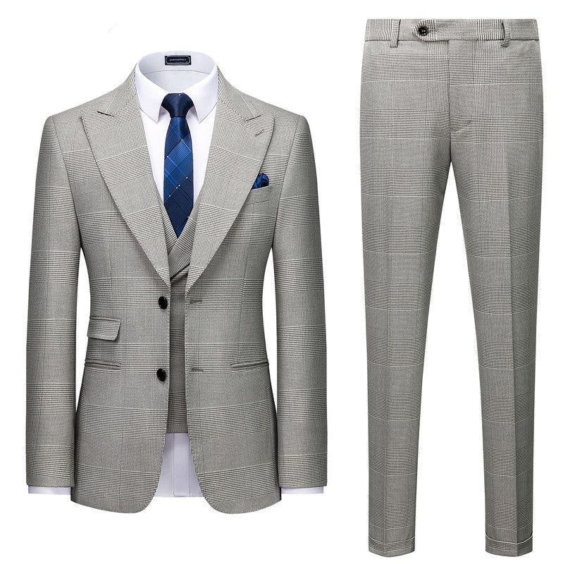 Gray Plaid Designer Peaked Lapel Slim-Fit Men Suit for Prom