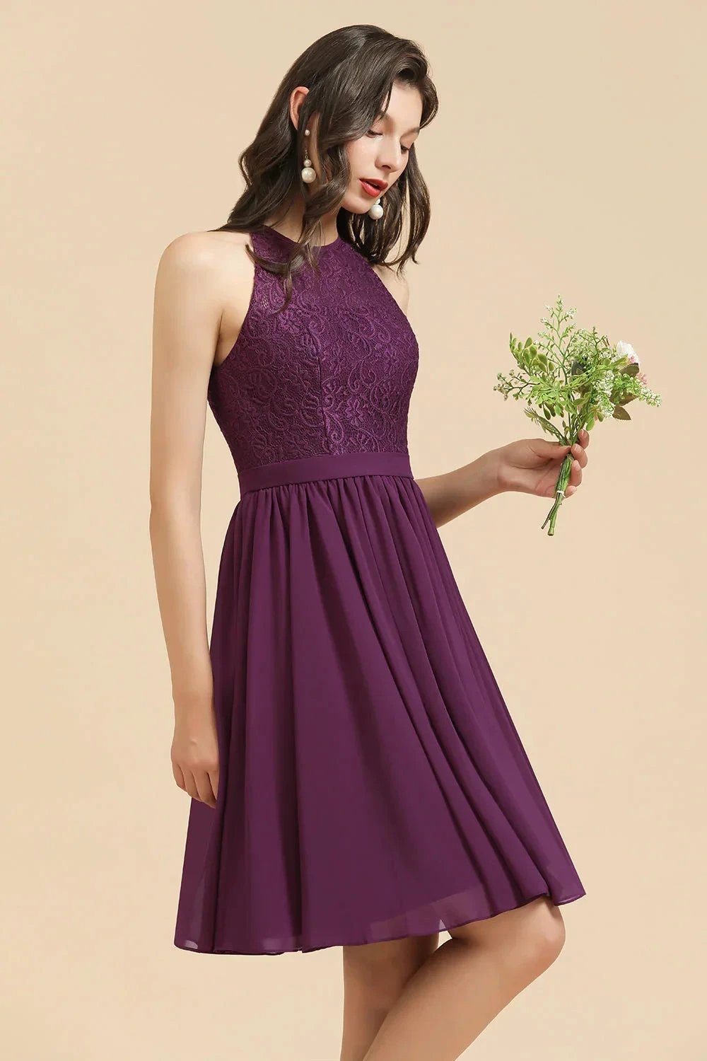 Halter Lace Bridesmaid Dress Chiffon Sleeveless Short Dress (ZD12878)