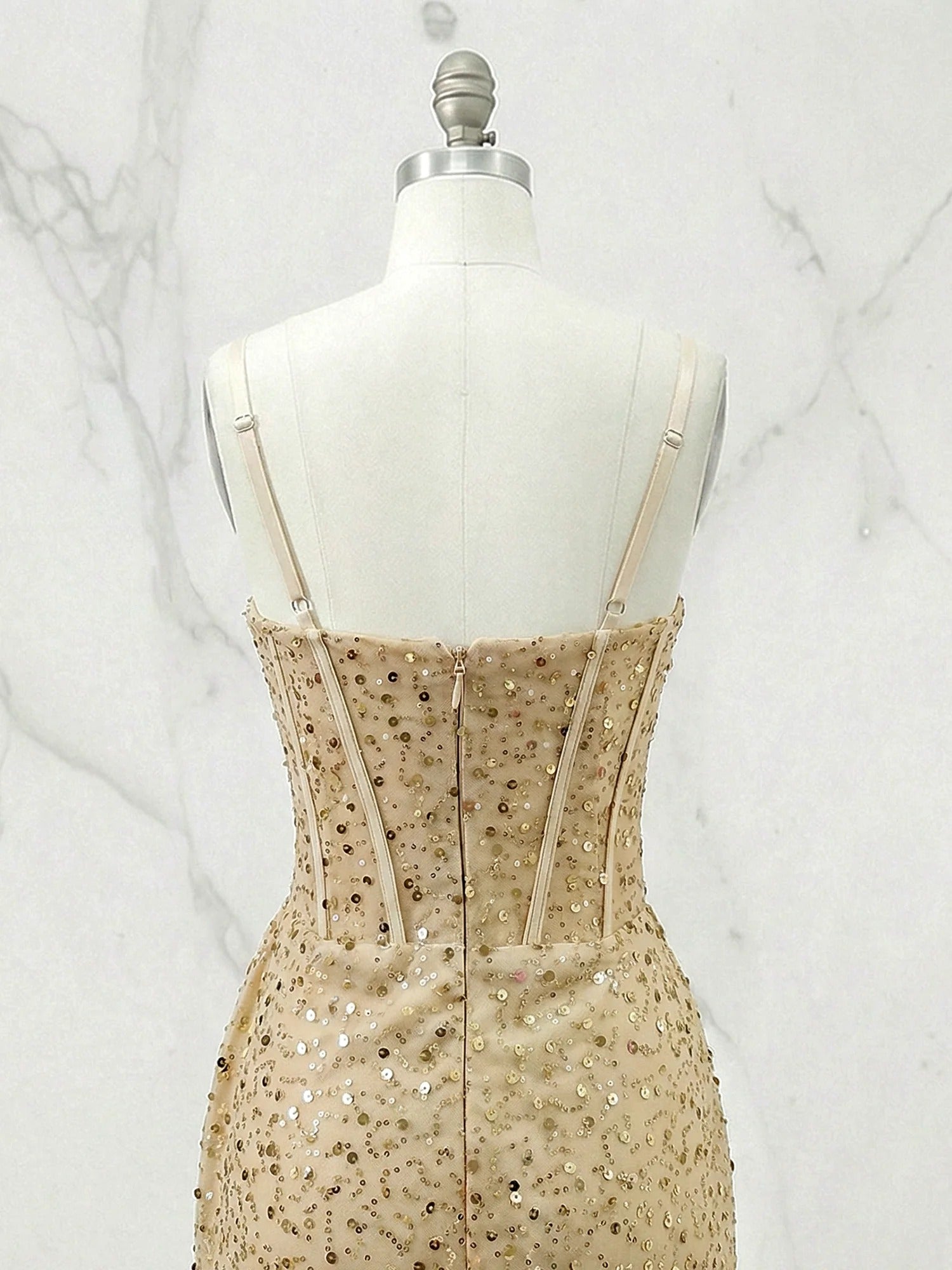 Glitter Bodycon Spaghetti Straps Sweetheart Short Homecoming Dress with Slit