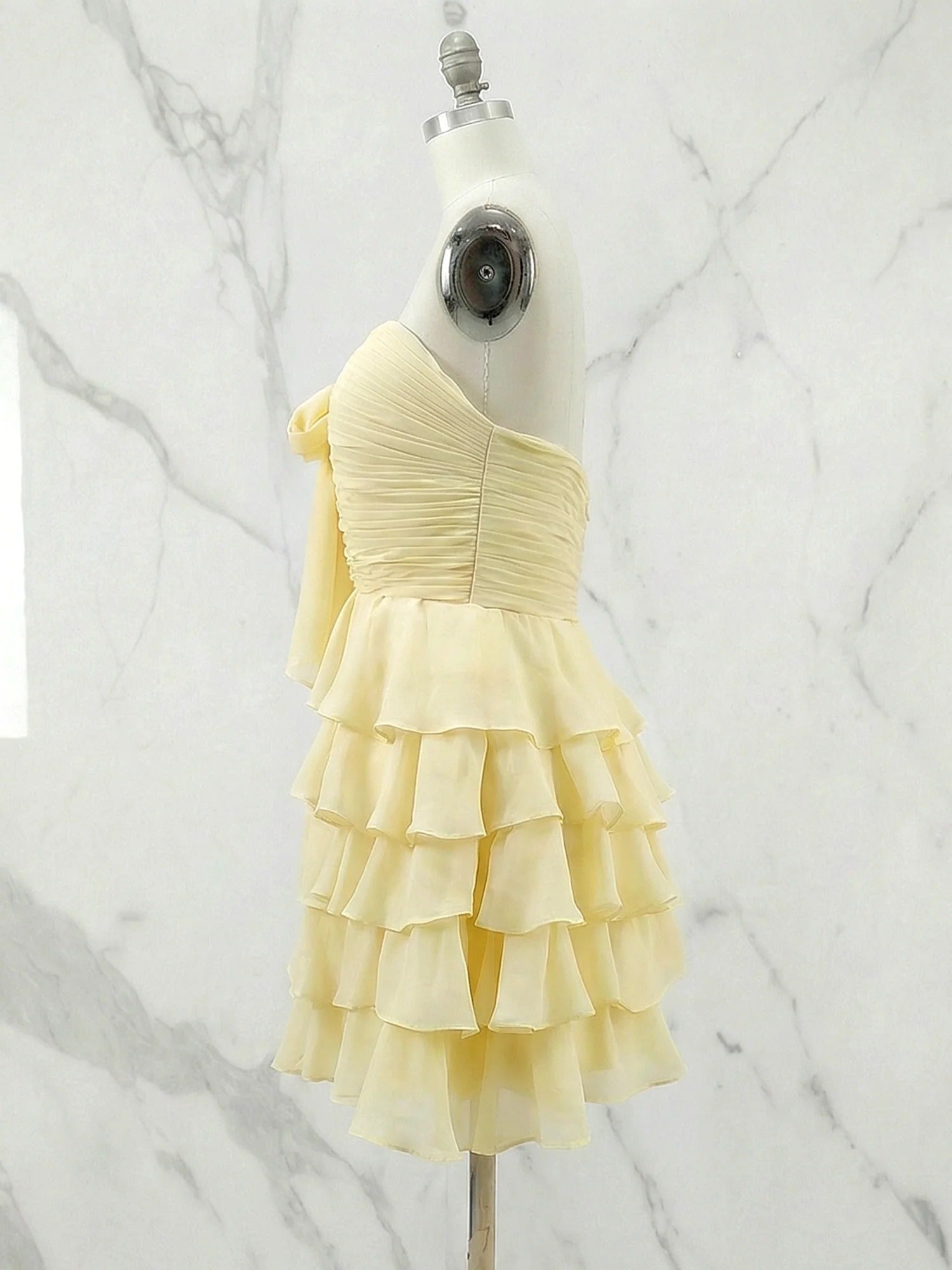 Chiffon A Line Tiered Short Homecoming Dress with Ruffles