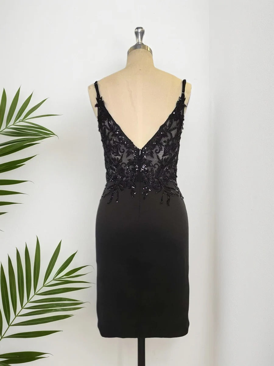 Bodycon V Neck Mini Homecoming Dress with Appliques