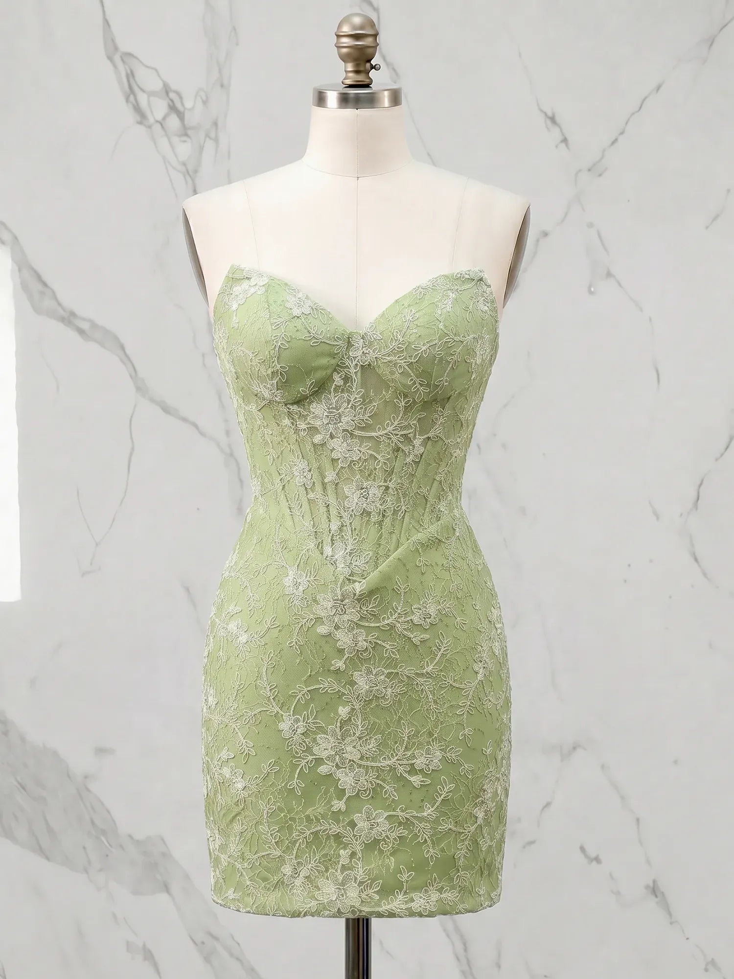 Sweetheart Floral Lace Appliqué Corset Short Homecoming Dresses