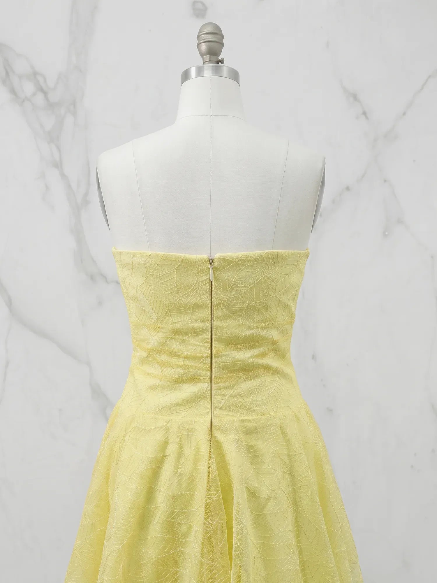 Strapless Sweetheart Embroidered Lace Homecoming Dress
