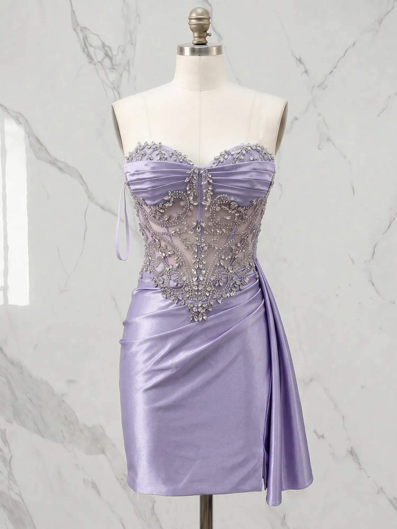 Sweetheart Crystal Beaded Corset Satin Mini Homecoming Dresses
