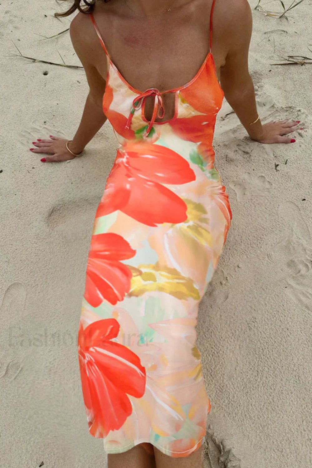Relaxed Hollow Print Strappy Dress for Modern Fashion Wear