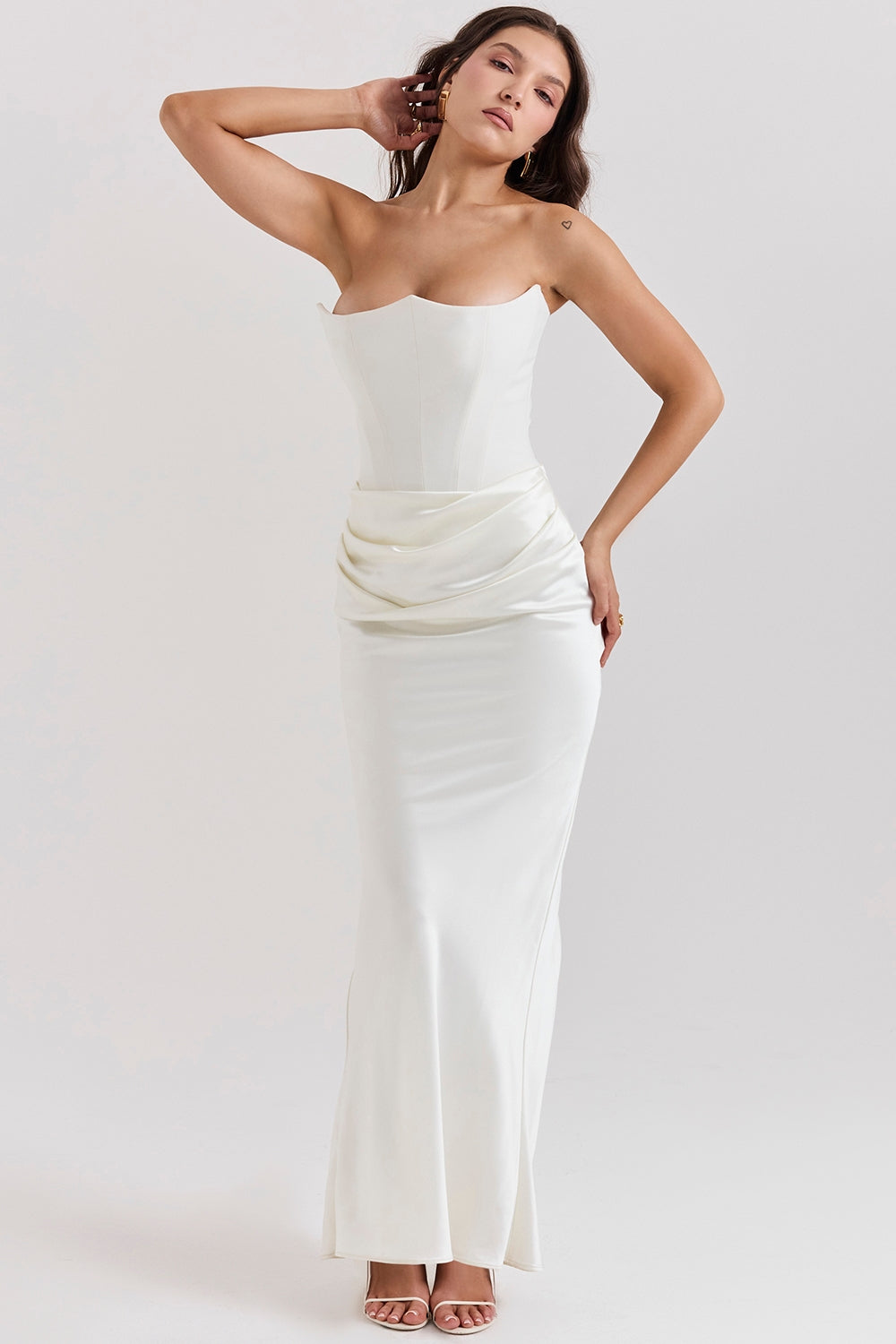 Virginia Boutique Luxury Maxi Dress Chic Silhouette Collection