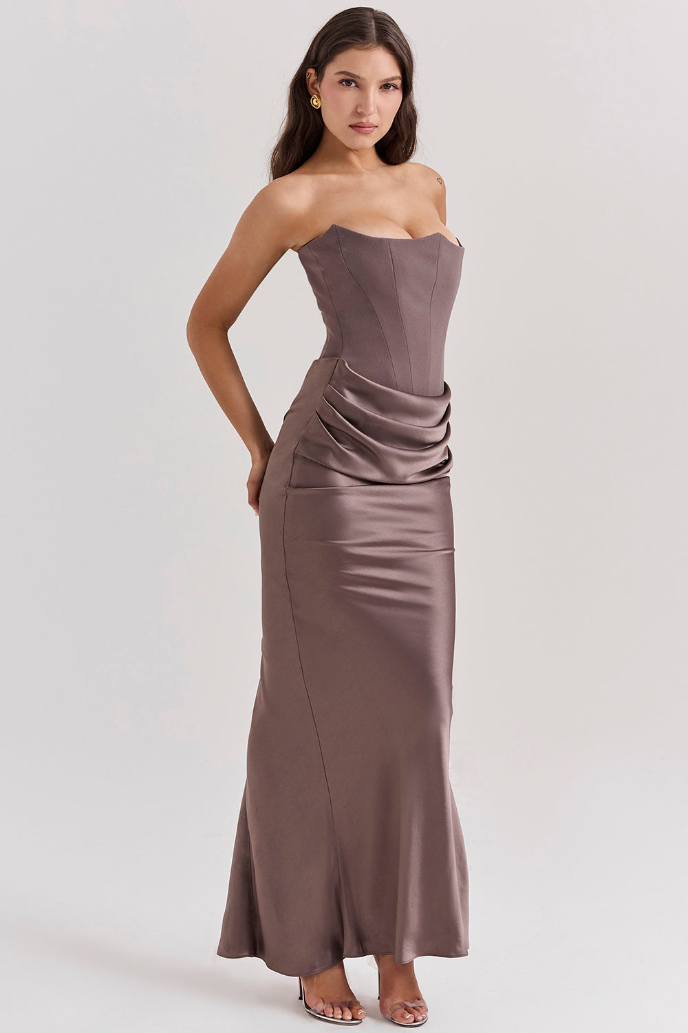Virginia Boutique Luxury Maxi Dress Chic Silhouette Collection