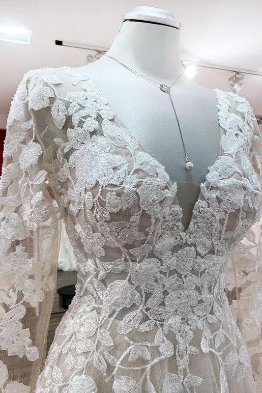 Ivory A-line Tulle Long Sleeves Lace Appliques Open Back Wedding Dresses (ZD15181)