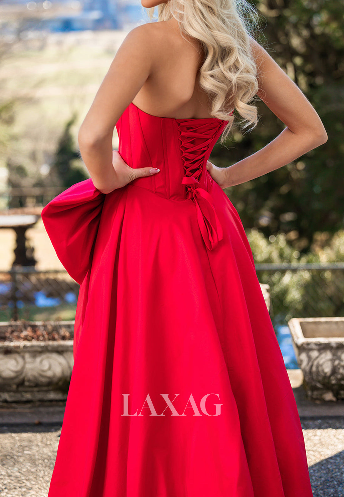 Beaded Scoop-Neck Off-Shoulder Pleated Party Gowns Sleeveless Pleated A-Line Prom Dress with Bow