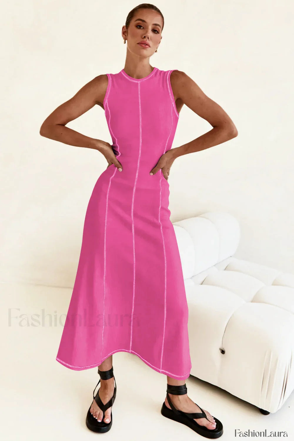 Knit Sleeveless A Relaxed Dress for Layered Outfit Styling