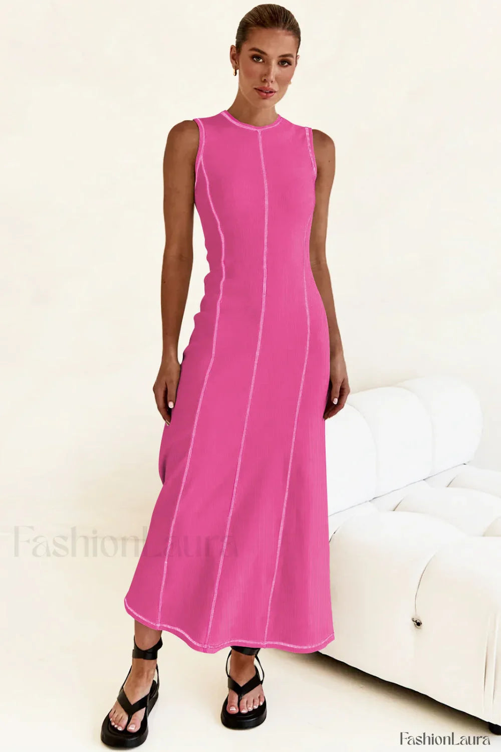 Knit Sleeveless A Relaxed Dress for Layered Outfit Styling