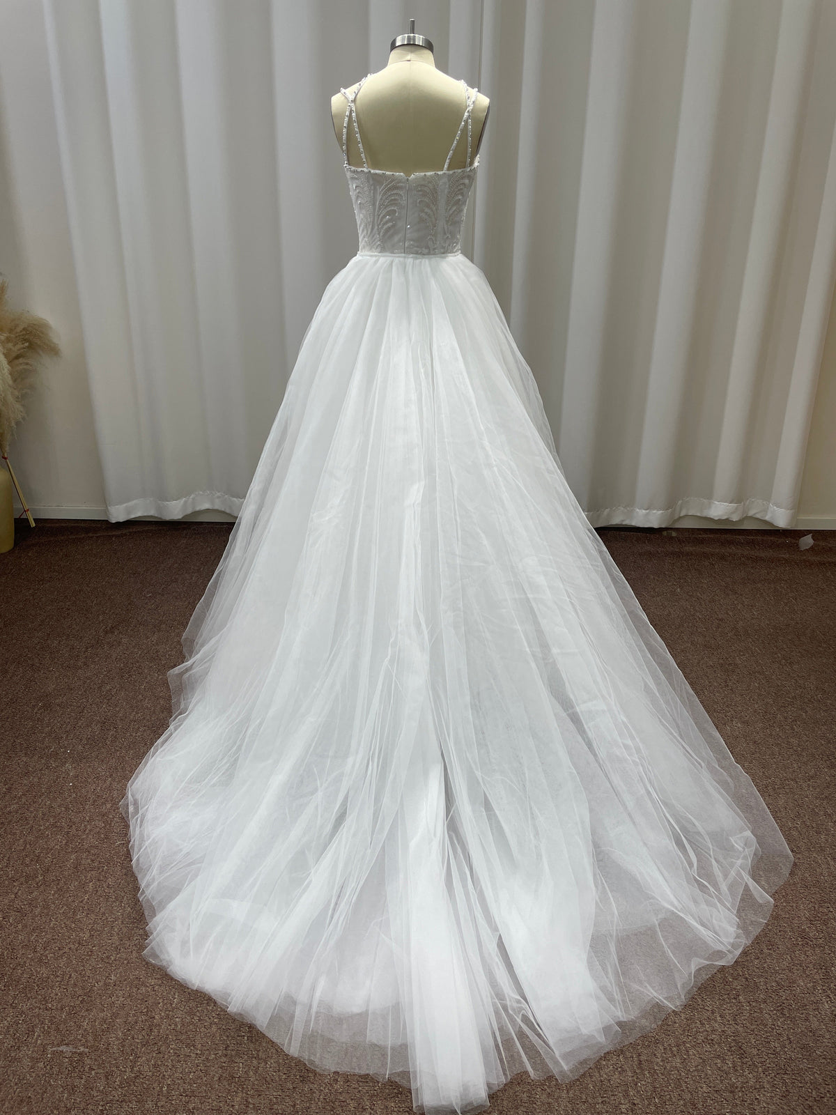Heavy Mermaid Wedding Dress V-neck Spaghetti Strap Long With Beadings (ZD17406)
