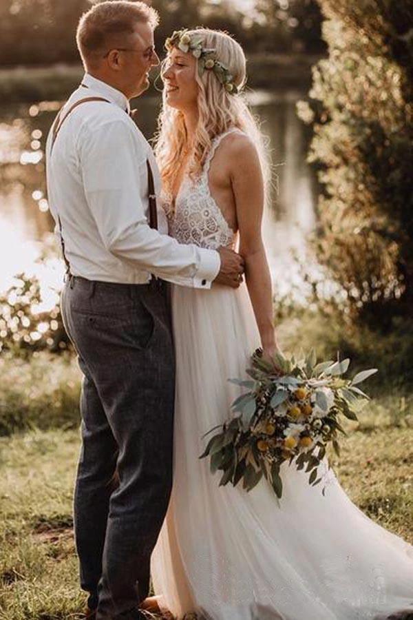 Lace Bodice Tulle Skirt Backless Bridal Gown Minimalist Wedding Dresses (ZD15319)