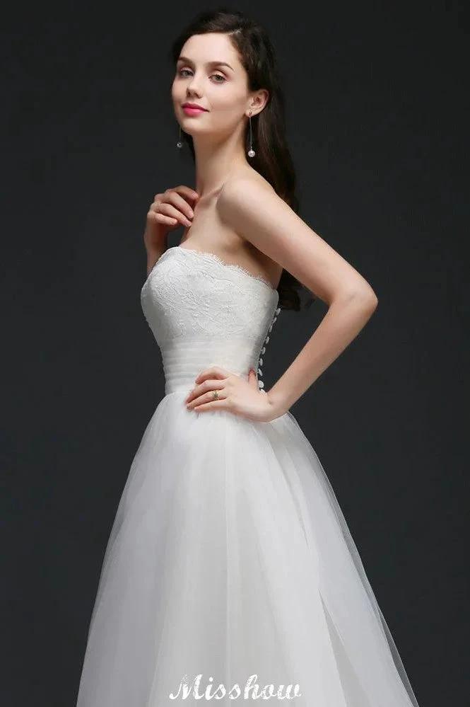Lace White A-line Strapless Tulle Wedding Dress (ZD13927)
