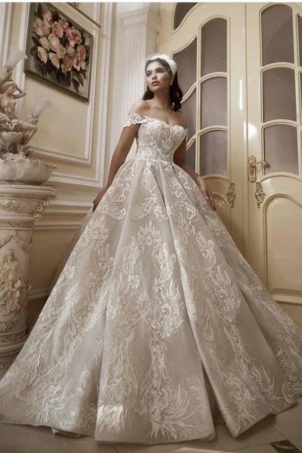 Long A-Line Off-the-Shoulder Appliques Lace Wedding Dress (ZD15072)
