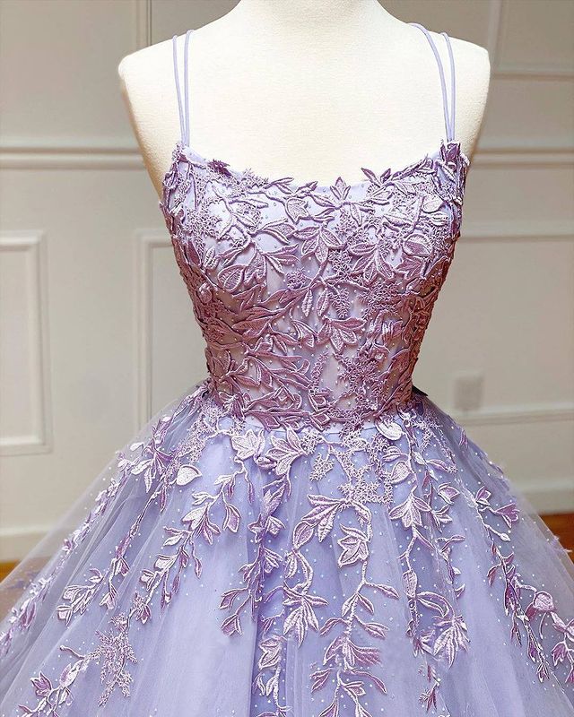 Long A-Line Spaghetti Straps Lace Tulle Open Back Prom Dress - View 5 | VelvetHem